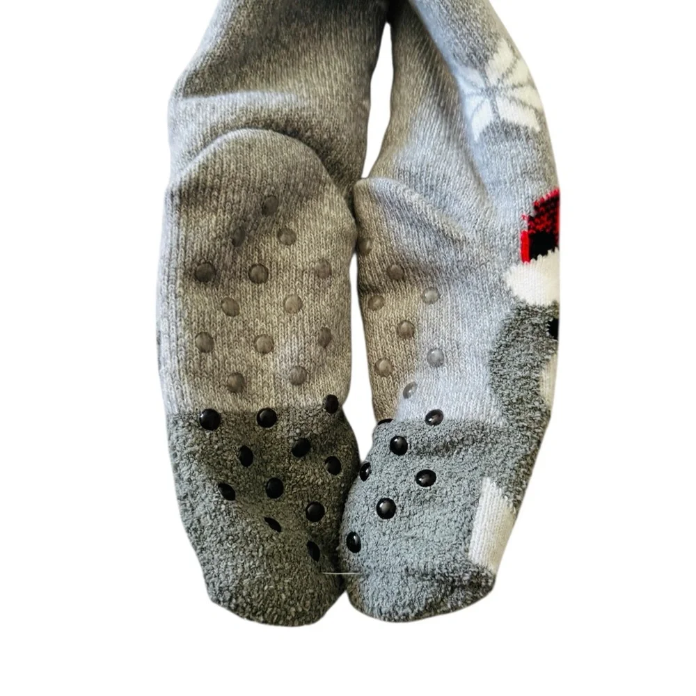 Gray Fuzzy Babba Walrus Socks Women’s Size 9-11 (Shoe Size 4-10)